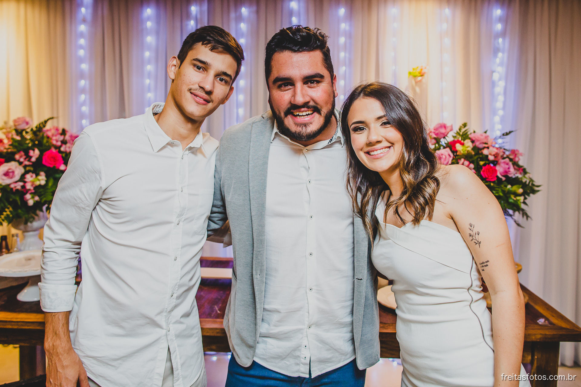 Foto Casamento Eliza e Juninho Foto Casamento Eliza e Juninho - Imagem 98