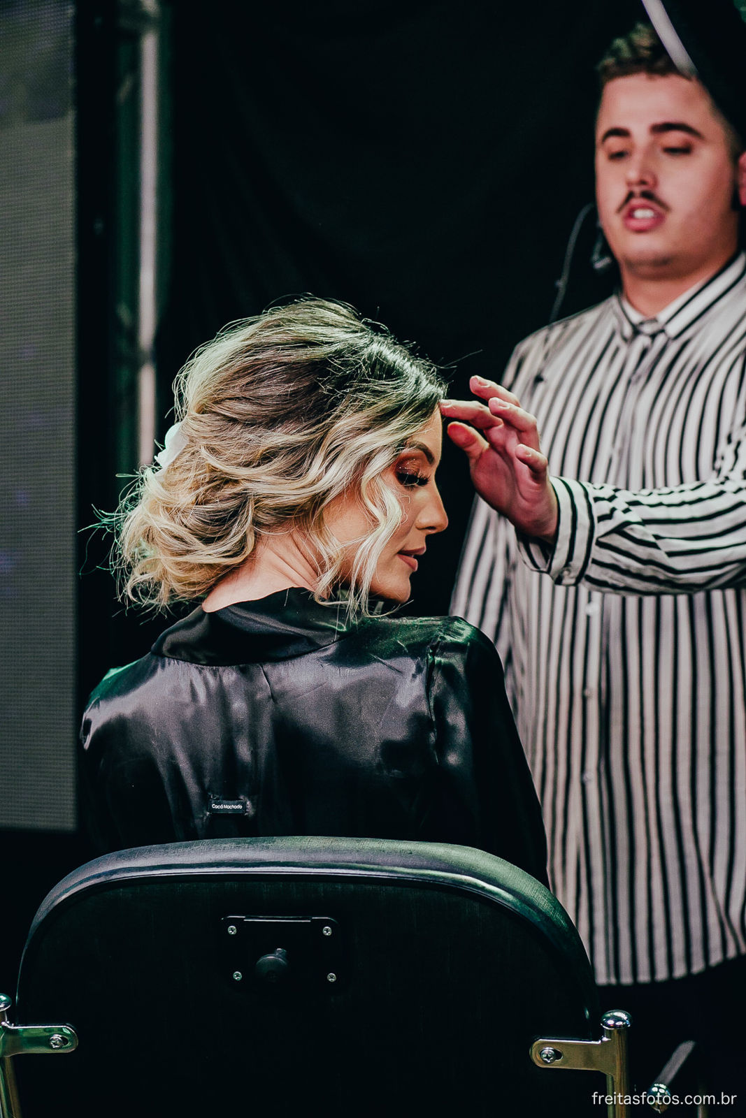 Foto THE BEAUTY OF MAKEUP Foto THE BEAUTY OF MAKEUP - Imagem 110